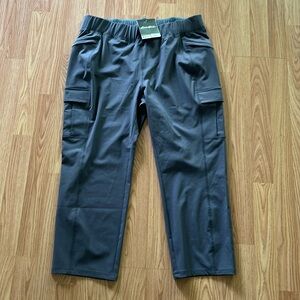 Eddie Bauer NWT women’s travex freedry incline crop